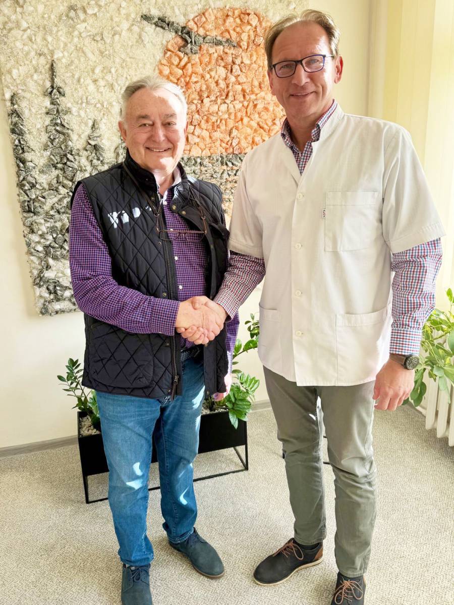 prof. dr hab. n. med. Jacek Suzin dołącza do zespołu nasze 